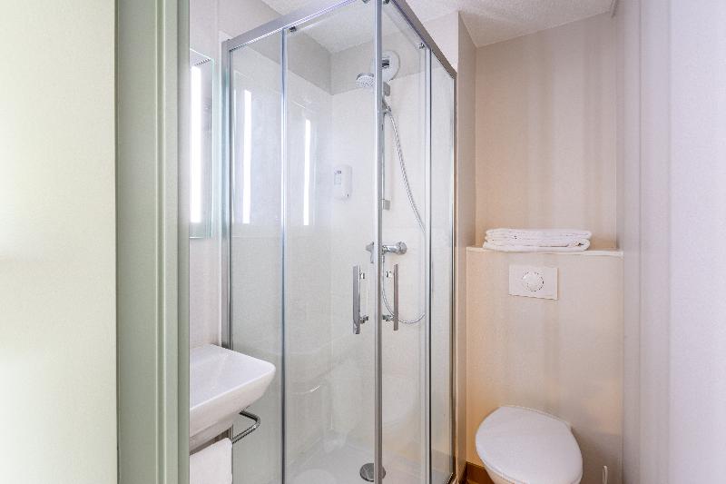 Номер Стандарт Трехместный, B&b Hôtel Angers Parc Expos