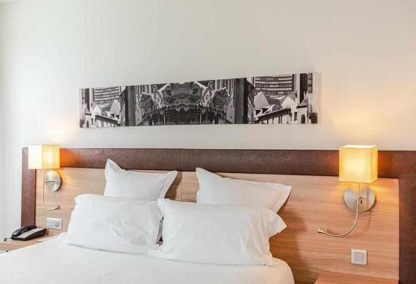 디럭스 룸, Holiday Inn Mulhouse, An Ihg