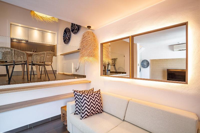 جناح جونيور, Migjorn Ibiza Suites & Spa