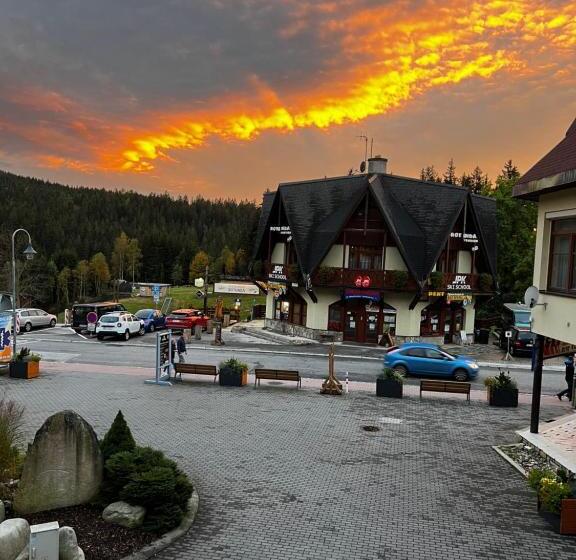 Номер Deluxe с Балконом, Pension Mona
