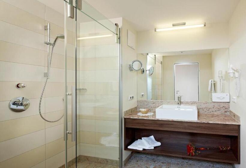 Семейный Номер, Zirbenhotel Steiger