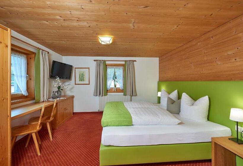 Апартаменты Superior 2 Спальни, Zirbenhotel Steiger