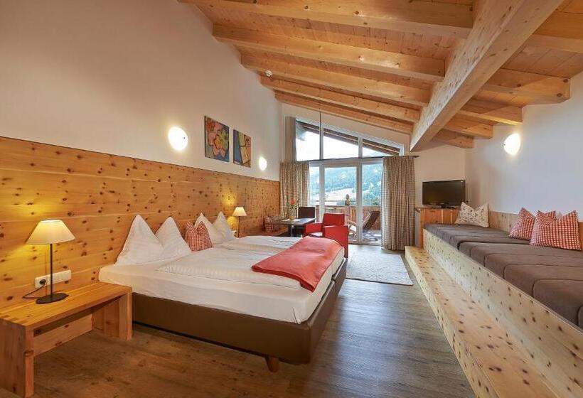 Люкс 2 Спальни, Zirbenhotel Steiger