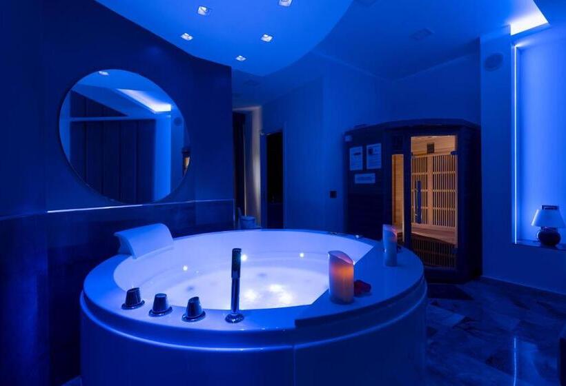Номер Deluxe с Балконом, Ibisco Suites