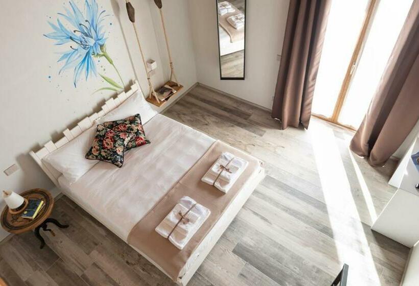 Номер Стандарт, Cascina Pajanòt