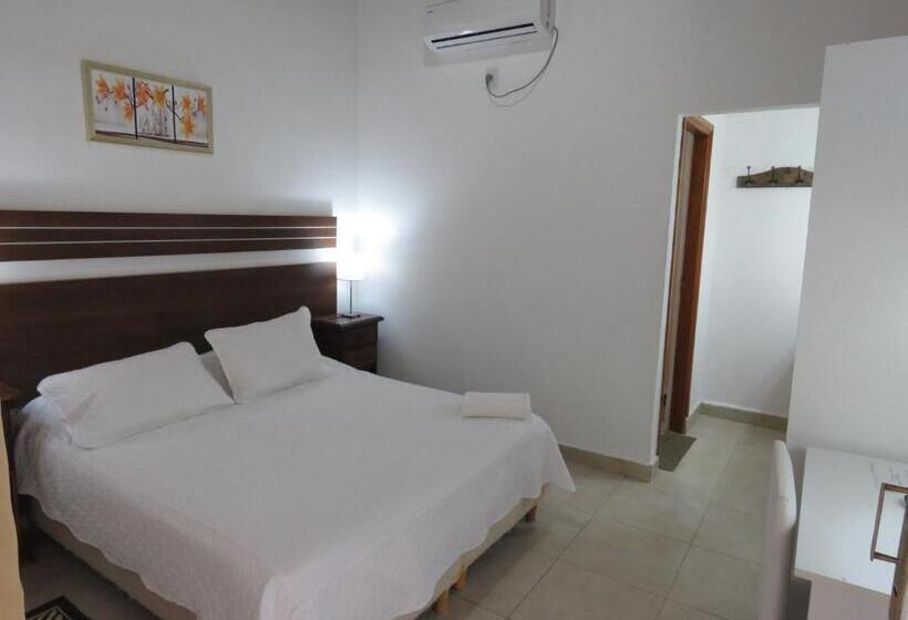 اتاق استاندارد یک نفره, Gran Hotel Curuzu Cuatia