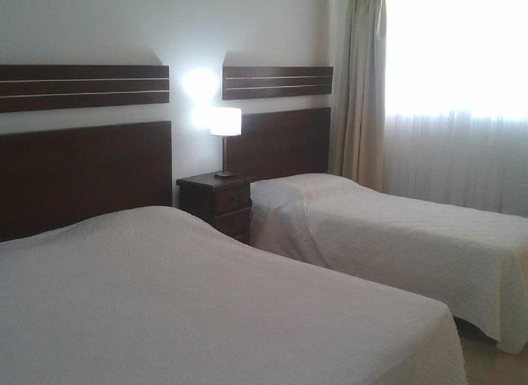 اتاق استاندارد سه نفره, Gran Hotel Curuzu Cuatia