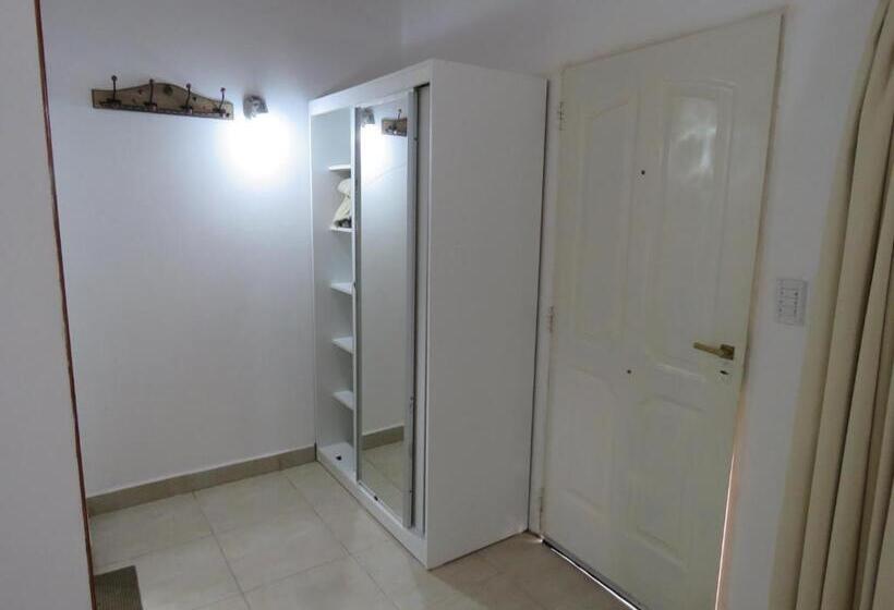 اتاق استاندارد سه نفره, Gran Hotel Curuzu Cuatia