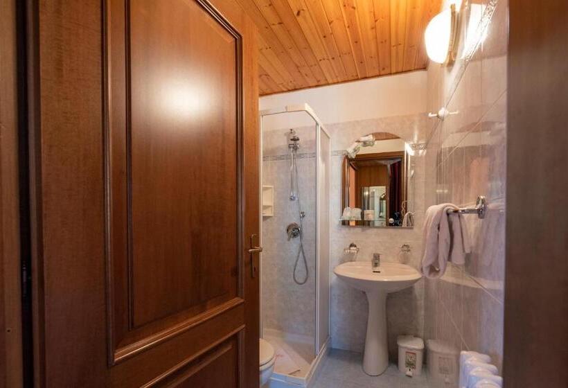 استودیو خانوادگی, Residence Saint Vincent