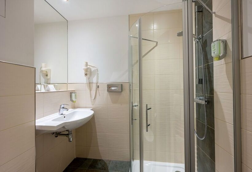 اتاق استاندارد, Martas Hotel Berlin Mitte