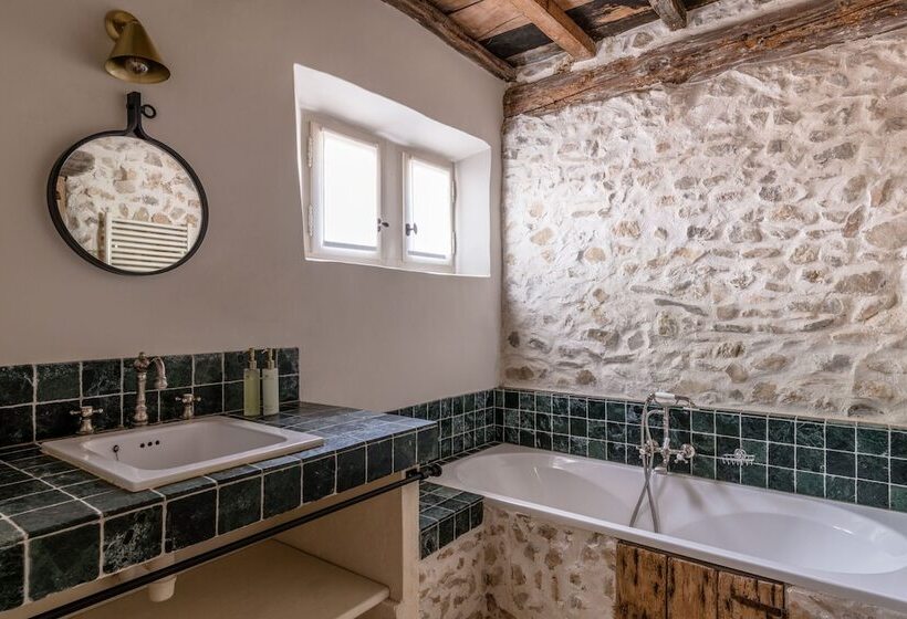 Quarto Quádruplo Deluxe, Les Petites Maisons   Hameau Des Baux