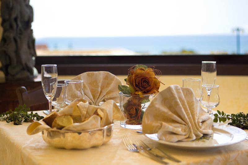 اتاق استاندارد سه نفره, Triscinamare Hotel Residence