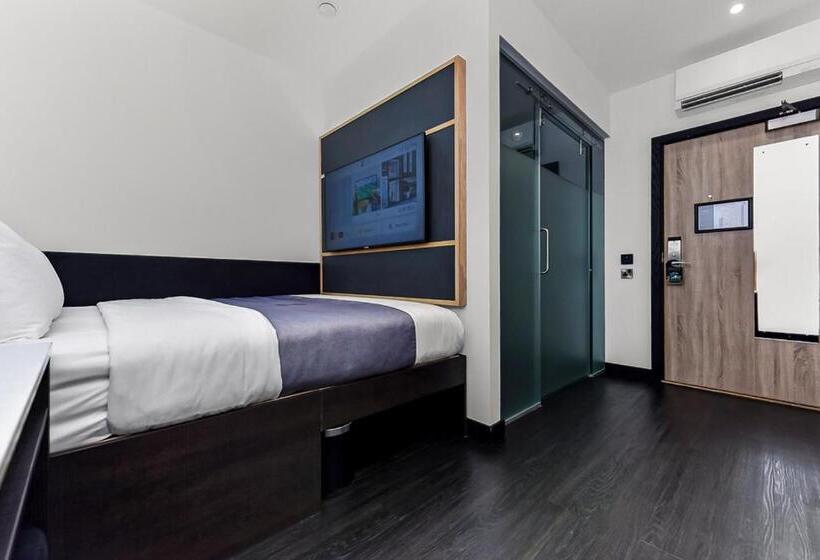 Номер Стандарт Адаптированный для Инвалидов, The Z Hotel Strand