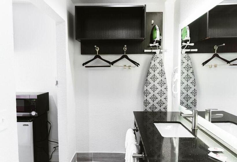 Номер Стандарт, Motel 6 Bellville, Oh