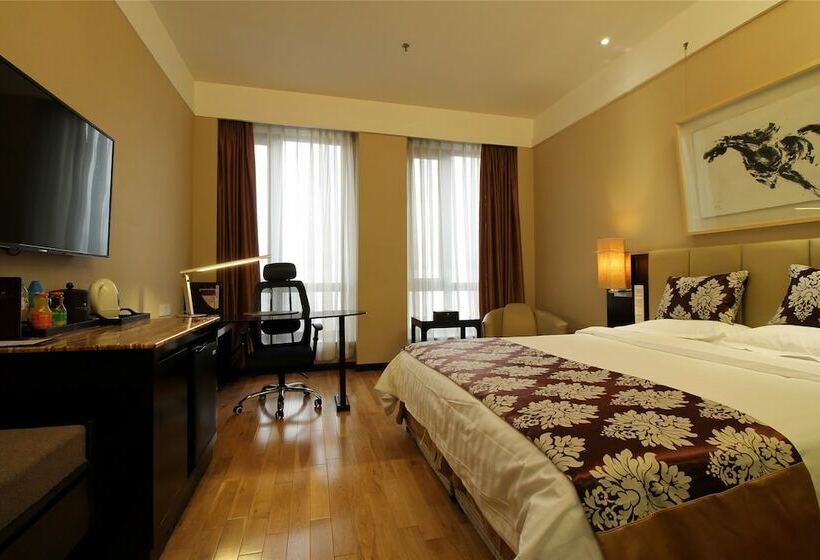 Quarto Classe Business, Ac Embassy