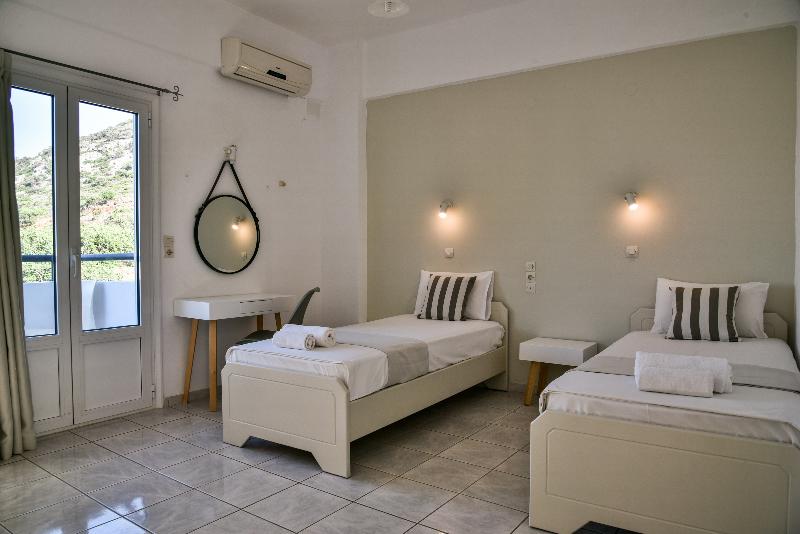 Студия Стандарт, Iraklis Studios & Apartments