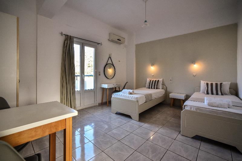 Standart Stüdyo, Iraklis Studios & Apartments