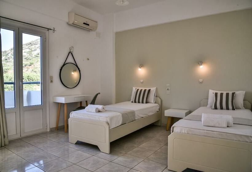 Standart Stüdyo, Iraklis Studios & Apartments