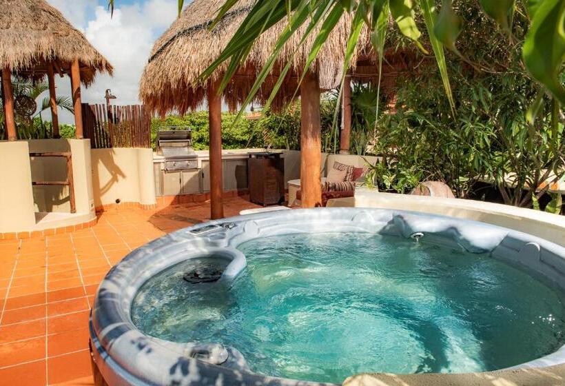 , Maya Villa Condo Hotel And Beachclub