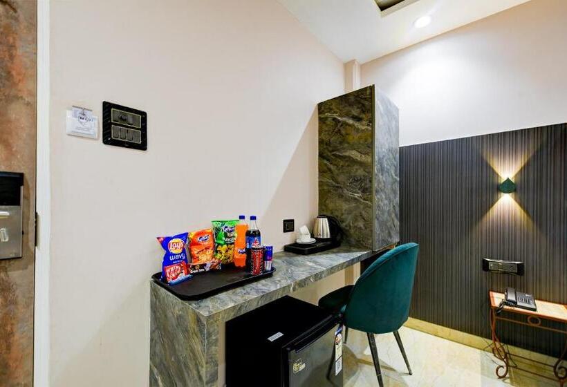 Trzyosobowy Executive, Pearl Plaza New Delhi Paharganj