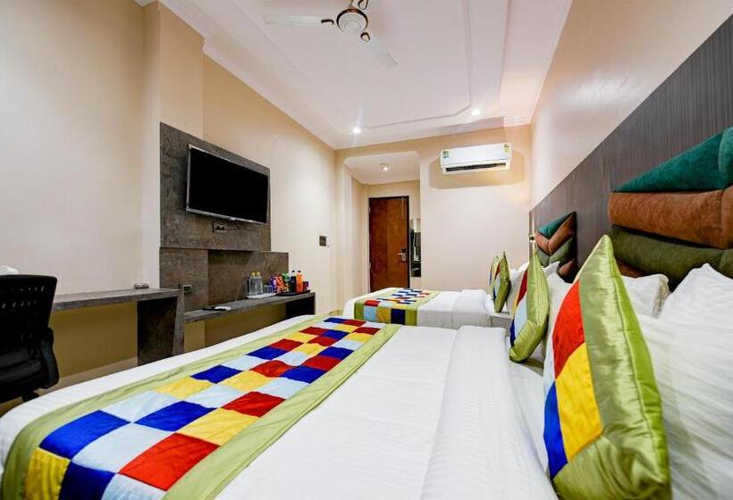 Studio Rodzinne, Pearl Plaza New Delhi Paharganj