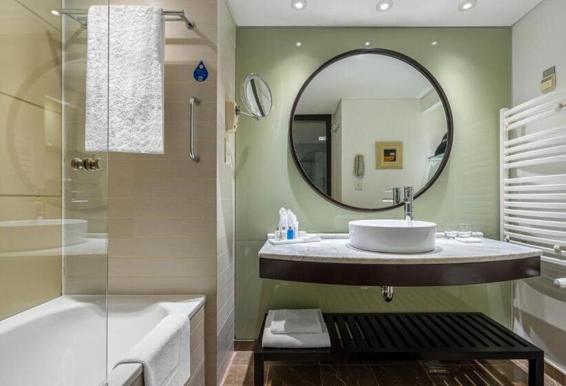Номер Superior, Radisson Blu Hotel Bucharest