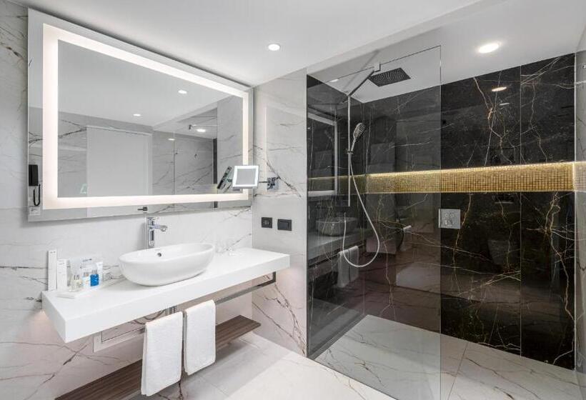 Номер Премиум, Radisson Blu Hotel Bucharest