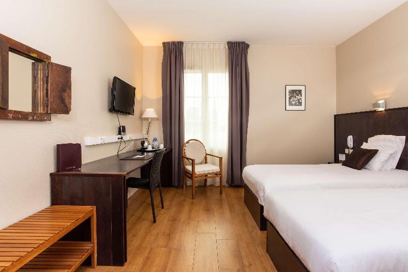Номер Стандарт, Tailormade Hotel Stans Süd