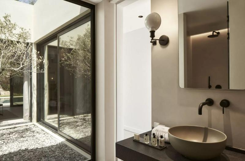 Президентский Люкс, The Olivar Suites