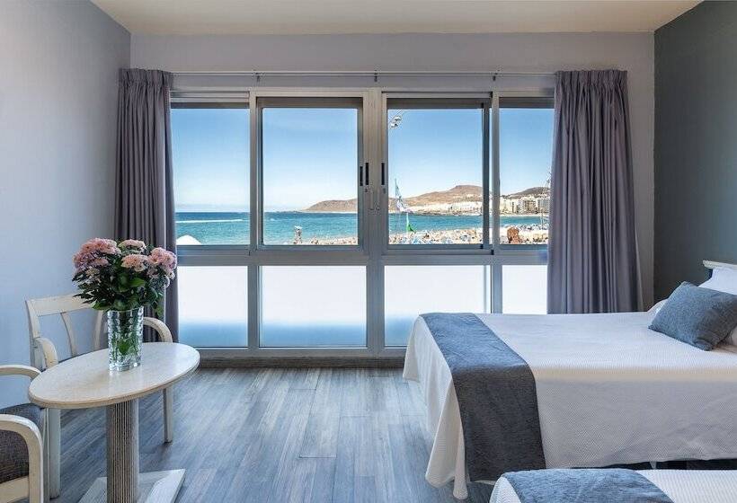 استودیوی استاندارد با چشم‌انداز دریا, Apartamentos Colón Playa