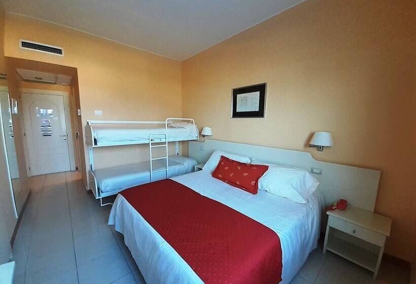 Quarto Familiar, Barion Hotel & Congressi