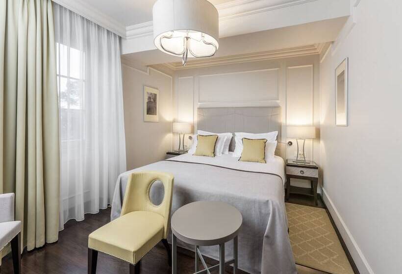 اتاق استاندارد, Bastion Heritage Hotel   Relais & Châteaux