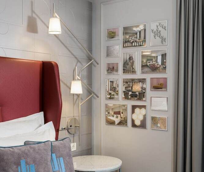 Suite, Bastion Heritage Hotel   Relais & Châteaux