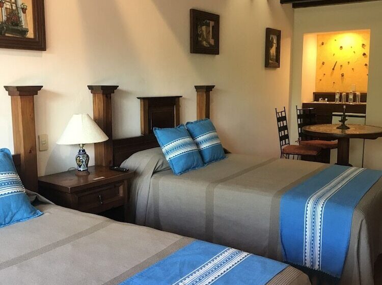 Junior Suite, Lunata 5th. Avenue
