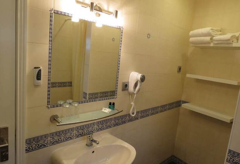 Номер Стандарт Трехместный, Casa Pinha