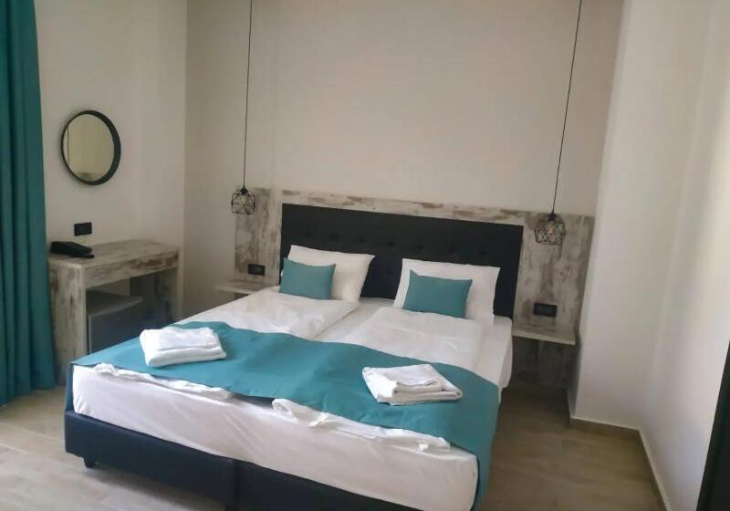 Standard Room, Evita Asty