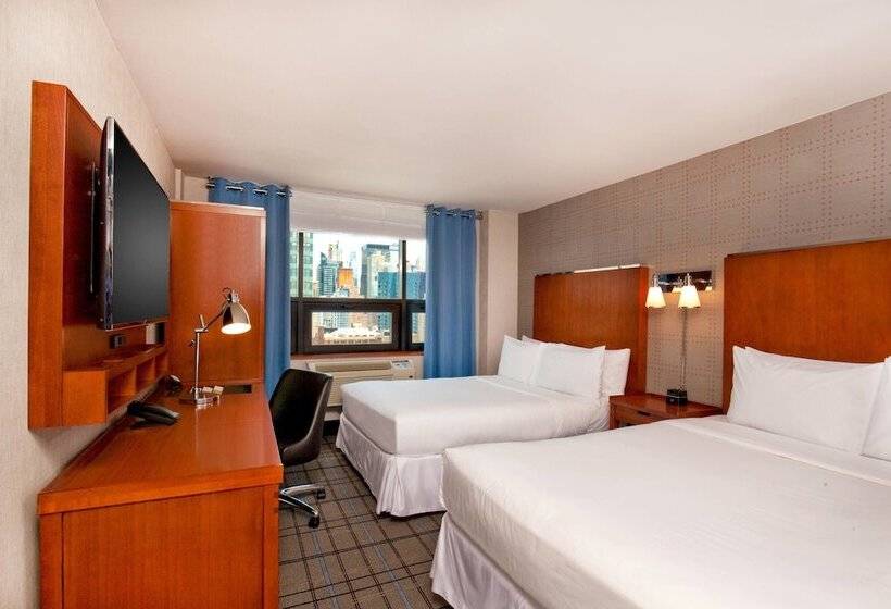 带2个双人床的标准工作室, Four Points By Sheraton Midtown  Times Square