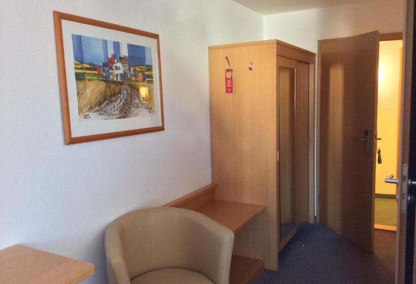 Номер Стандарт, Gasthof Hotel Bauer
