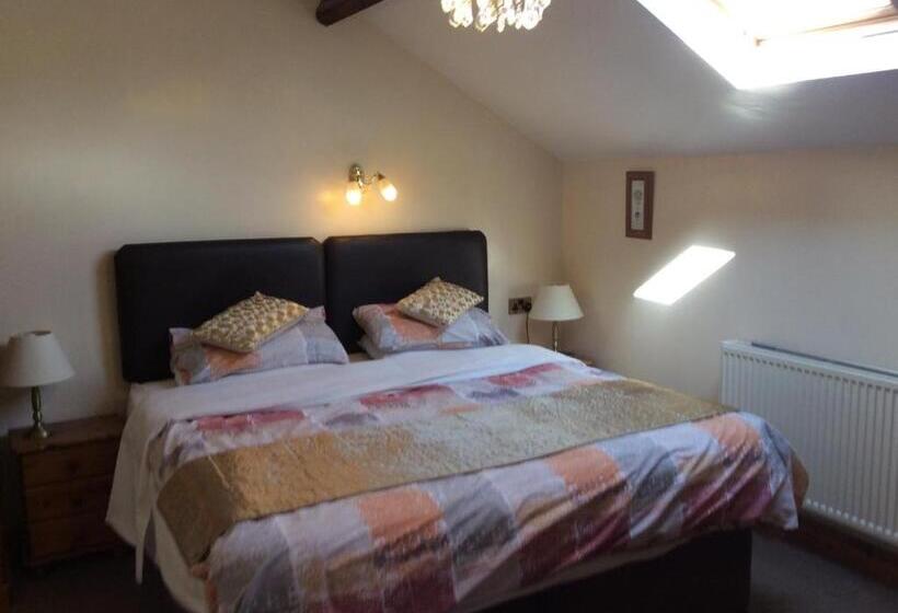 Студия Стандарт, Oakenholt Farm Bed And Breakfast