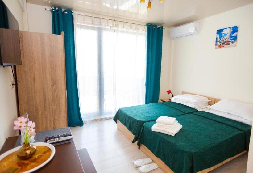 اتاق استاندارد با بالکن, Casa Angy