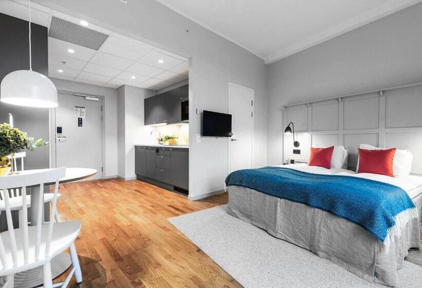 标准工作室, Biz Apartment Bromma