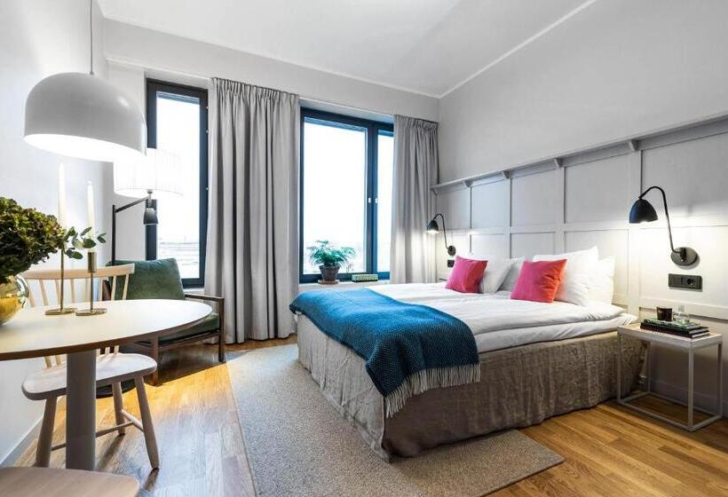 基本工作室, Biz Apartment Bromma