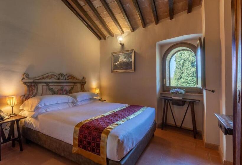 Номер Стандарт, Borgo Petroro