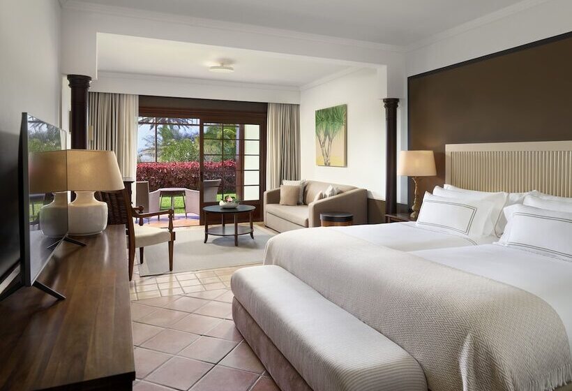 Полулюкс, Hacienda del Conde Meliá Collection Golf & Spa