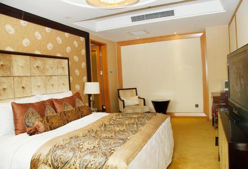 سوییت سوپریور, Radegast Hotel Cbd Beijing
