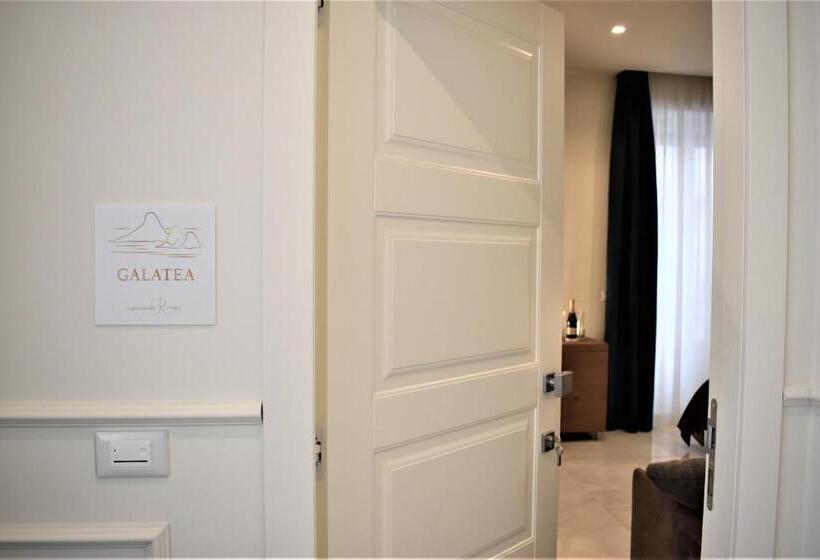 غرفة قياسية مزوَّدة بجاكوزي, Catania Livings