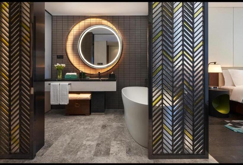 Номер Deluxe, Indigo Suzhou Grand Canal, An Ihg