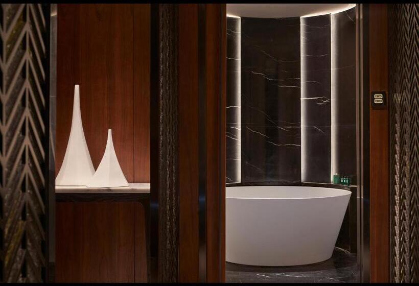 Люкс, Indigo Suzhou Grand Canal, An Ihg