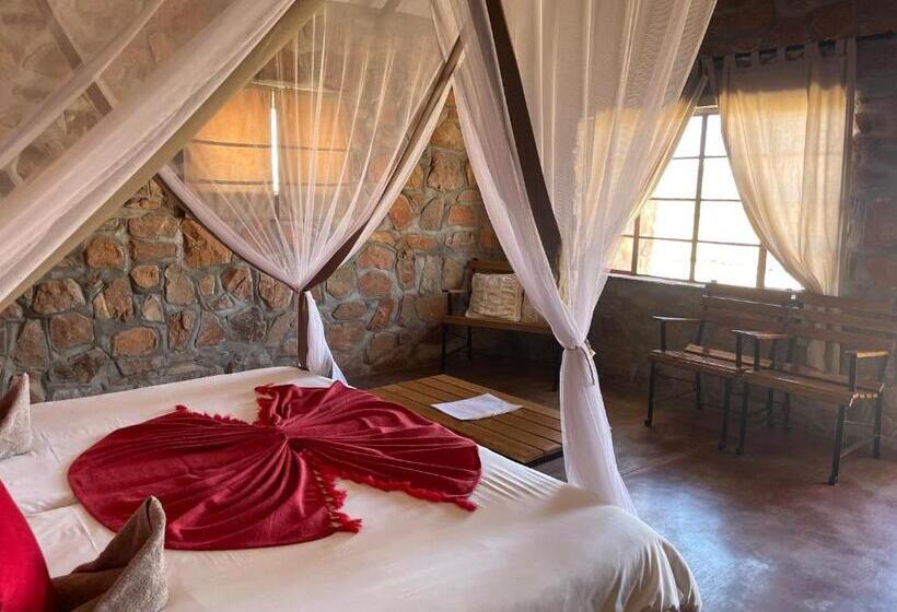 اتاق استاندارد با چشم‌انداز کوهستان, Little Sossus Lodge