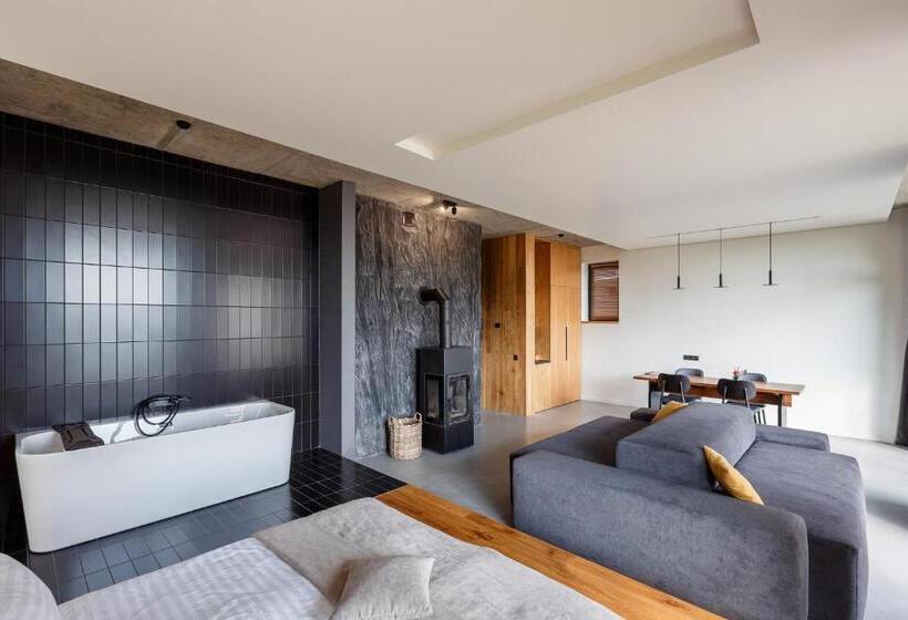 테라스 스위트, шпиці Hotel & Spa